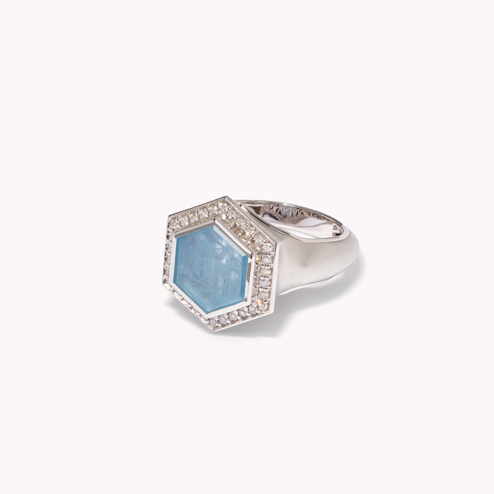 Eclipse Aquamarine Signet Ring