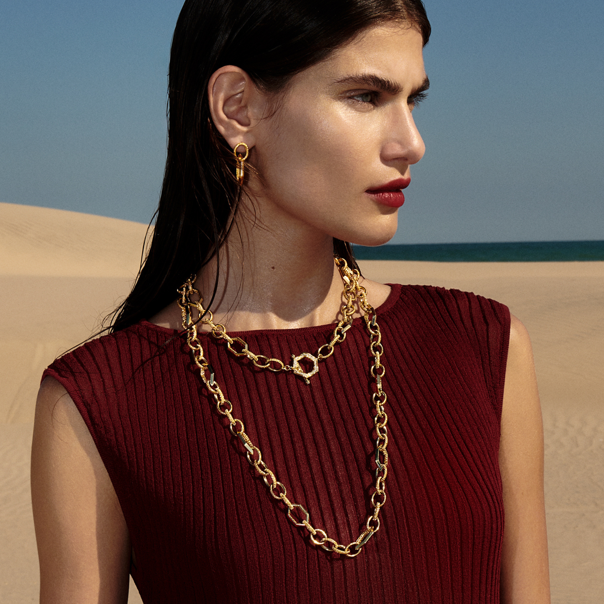 Isabel Chain Toggle Necklace