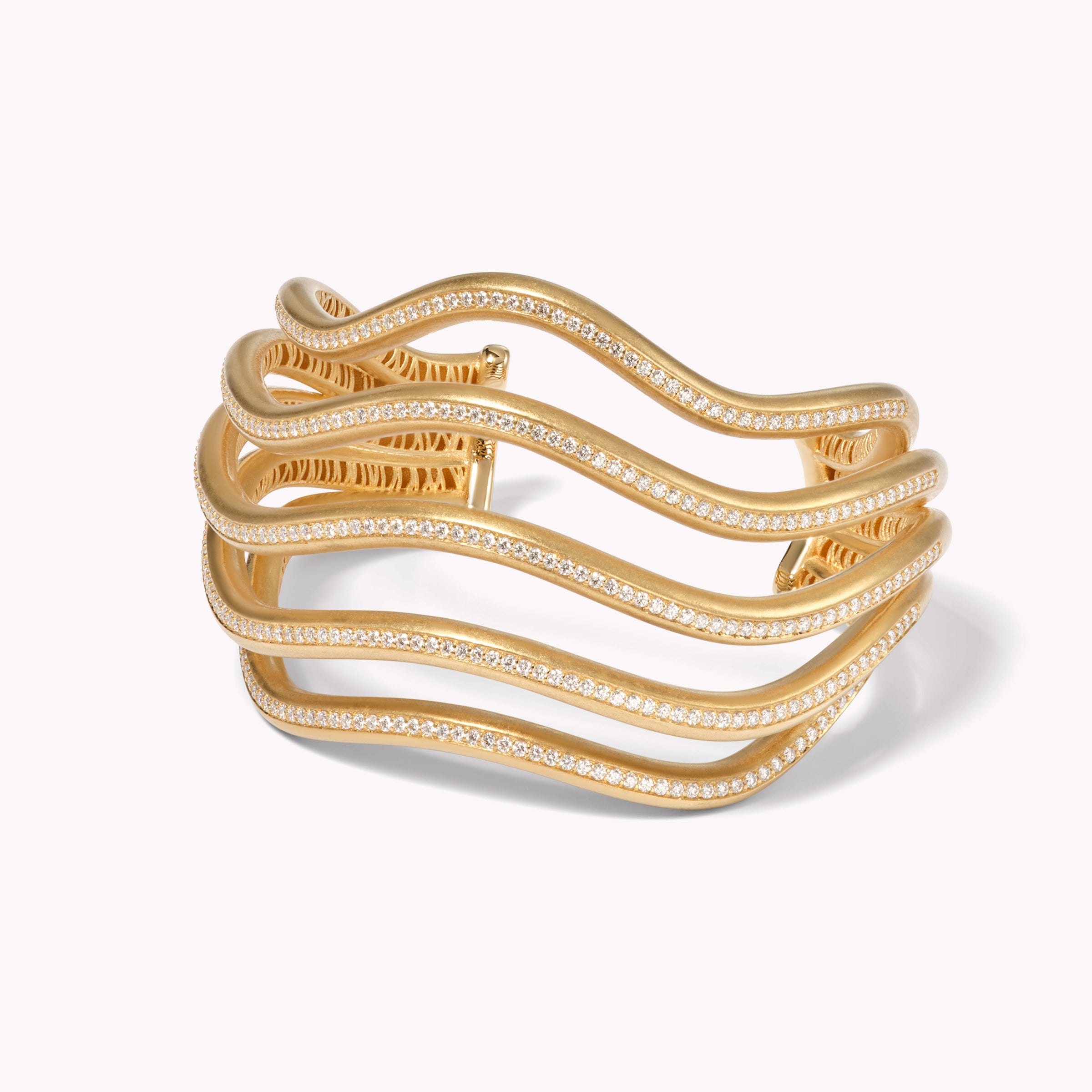 Sierra Cuff with Diamonds