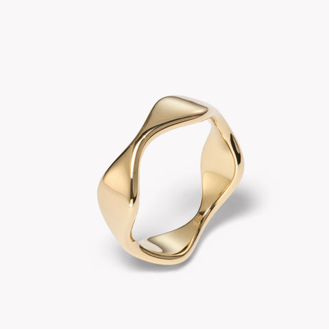 Double Curve Stacking Ring