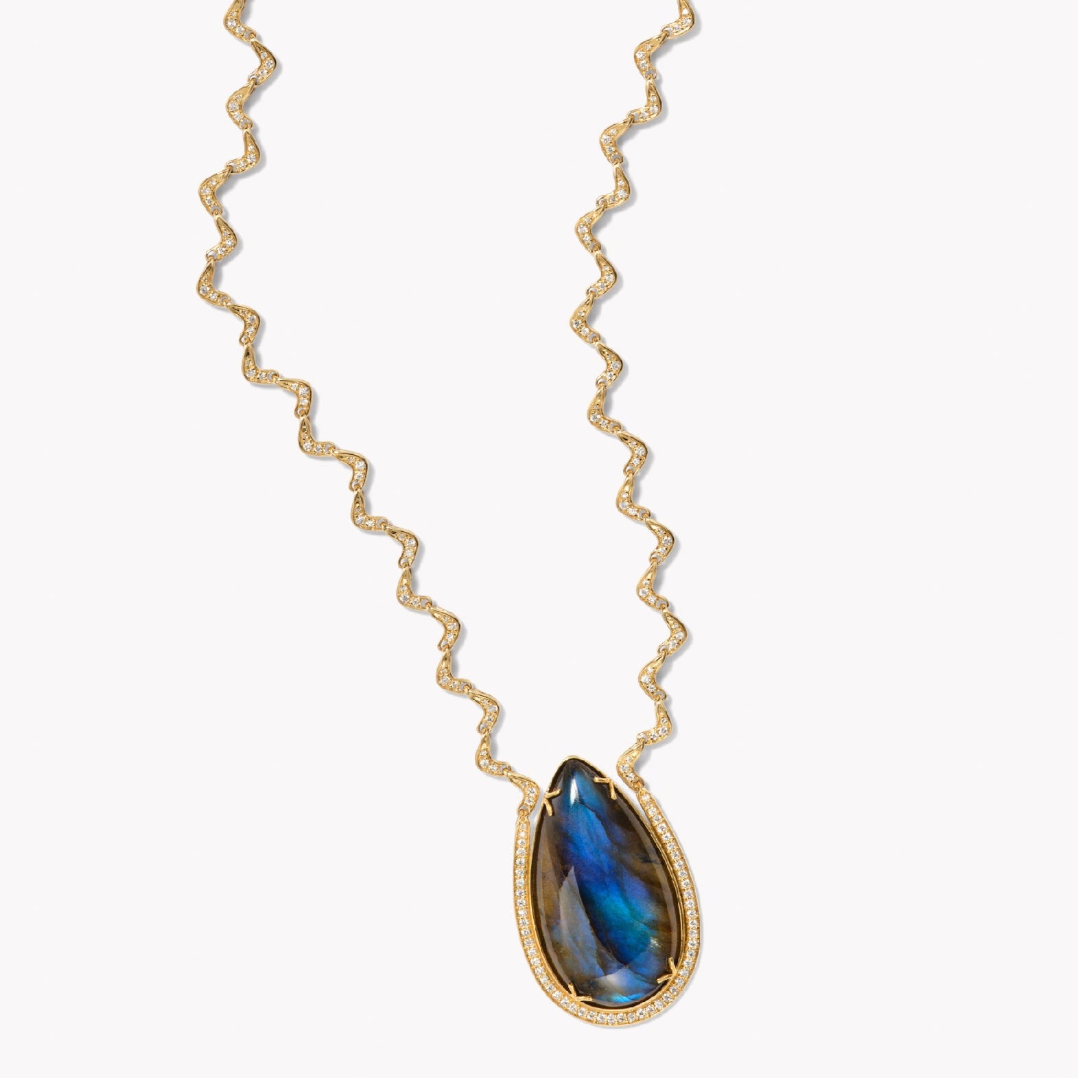 Victoria Labradorite Pendant