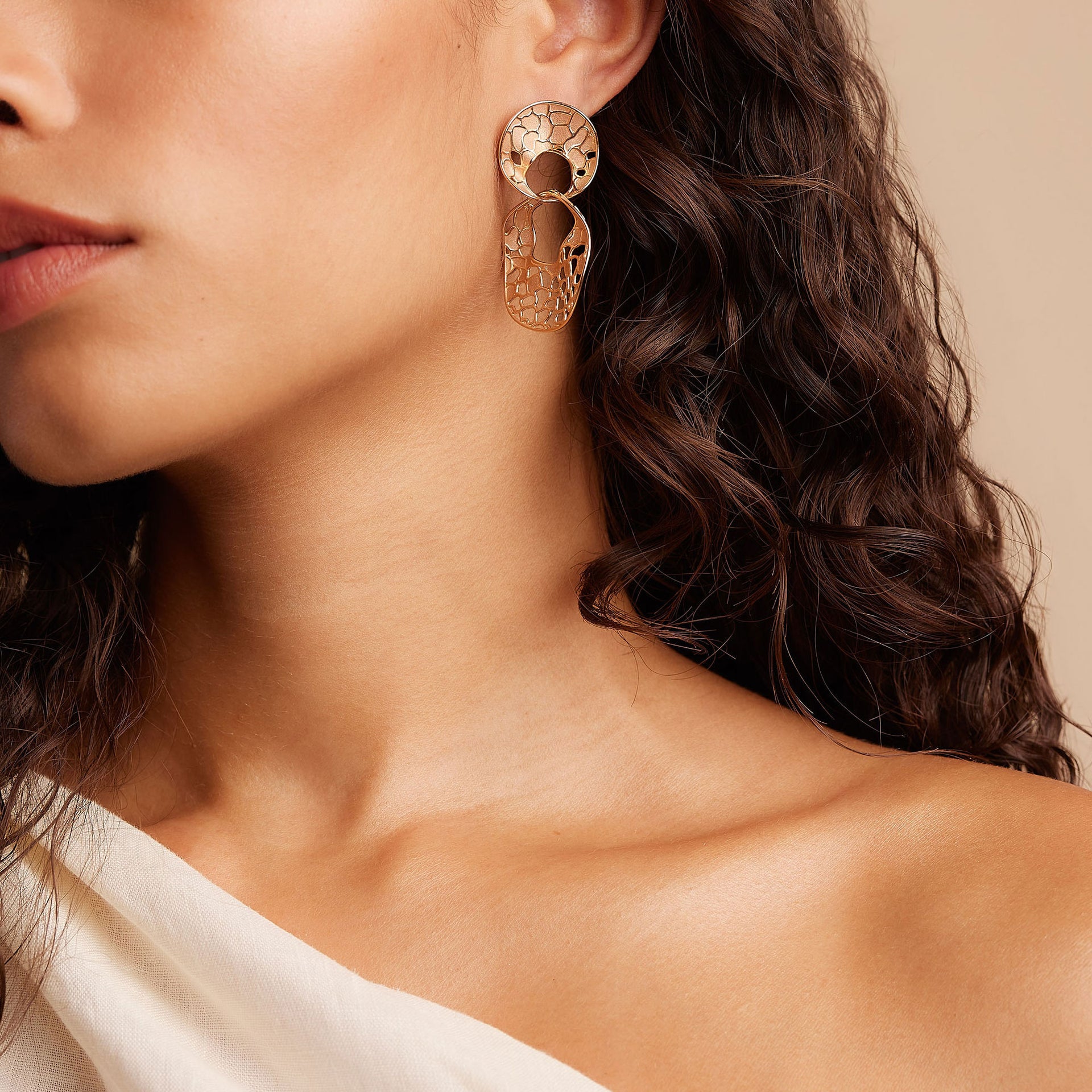 Gold Spessartine Single Ear Cuff